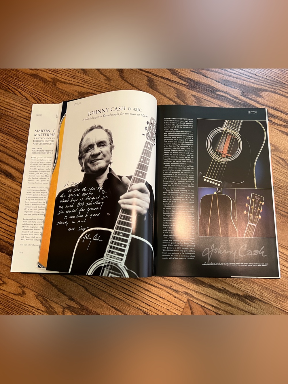 Martin Guitar Masterpieces Hardcover Coffee Table Artwork Book - Picture 4 of 6